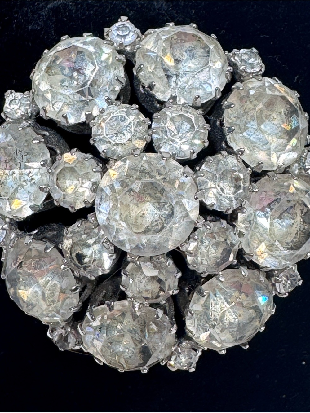 Vintage Weiss Cluster Clear Rhinestone Brooch